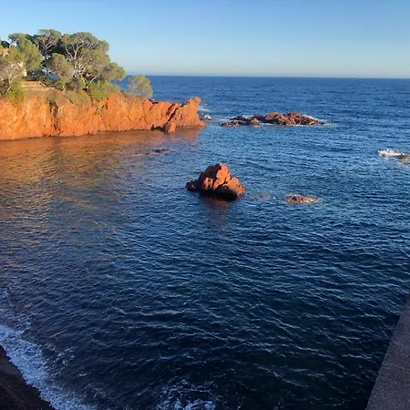 Petit Vue Et Corniche Esterel Apartment Antheor-Cap-Roux